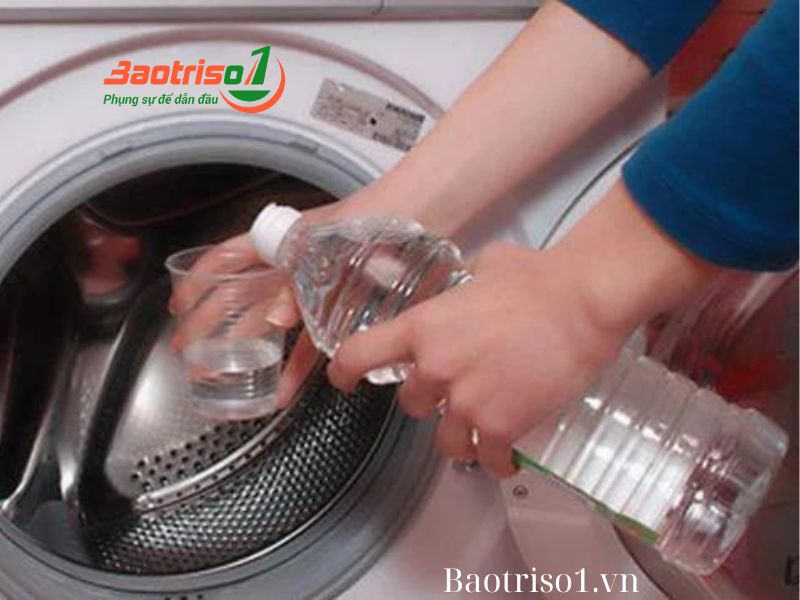 Cách vệ sinh máy giặt Toshiba bằng giấm 