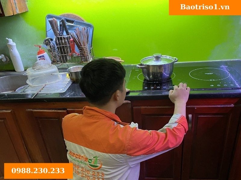 Sửa bếp từ tại Hoàn Kiếm quy trình sửa tại nhà