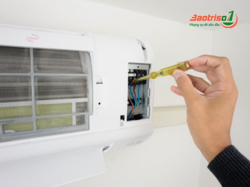 Cách kiểm tra lỗi F95 điều hòa Panasonic tại nhà