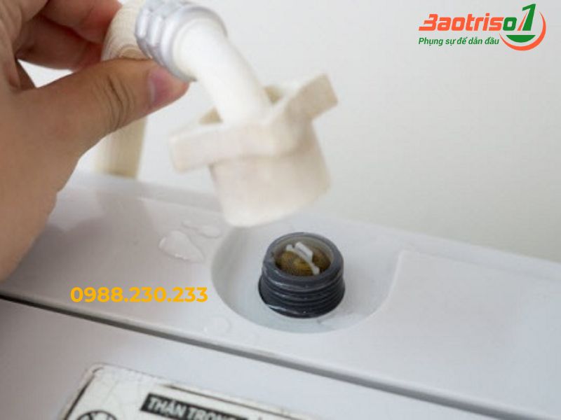 Cách sửa lỗi C51 máy giặt Toshiba do van cấp nước hỏng