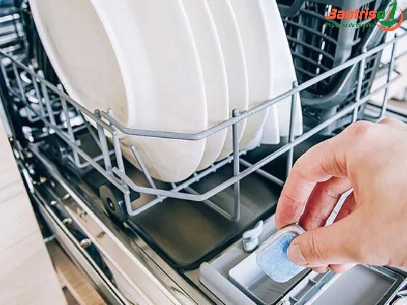 Dịch vụ vệ sinh, sửa máy rửa bát tại Hà Nội của Baotriso1