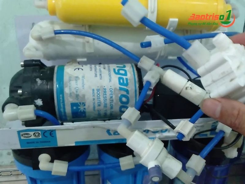 Máy lọc nước chạy không ngắt