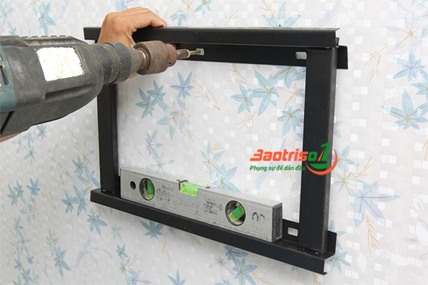 Giá đỡ tivi treo tường là gì?