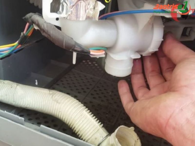 Lắp đặt máy giặt cần những gì Lắp đặt máy giặt cần những gì