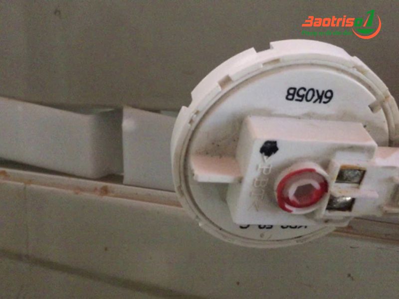 cách khắc phục lỗi EA máy giặt Aqua nhanh nhất