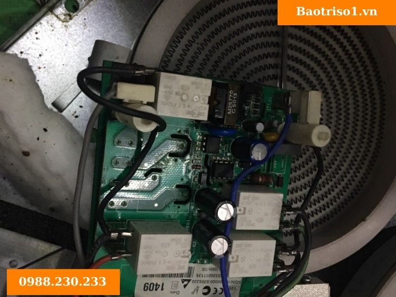 Baotriso1 nhận sửa bếp từ Sanaky các lỗi thường gặp