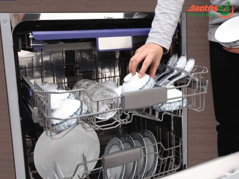 Cam kết sửa chữa máy rửa bát tại Hà Nội uy tín, tử tế Cam kết sửa chữa máy rửa bát tại Hà Nội uy tín, tử tế