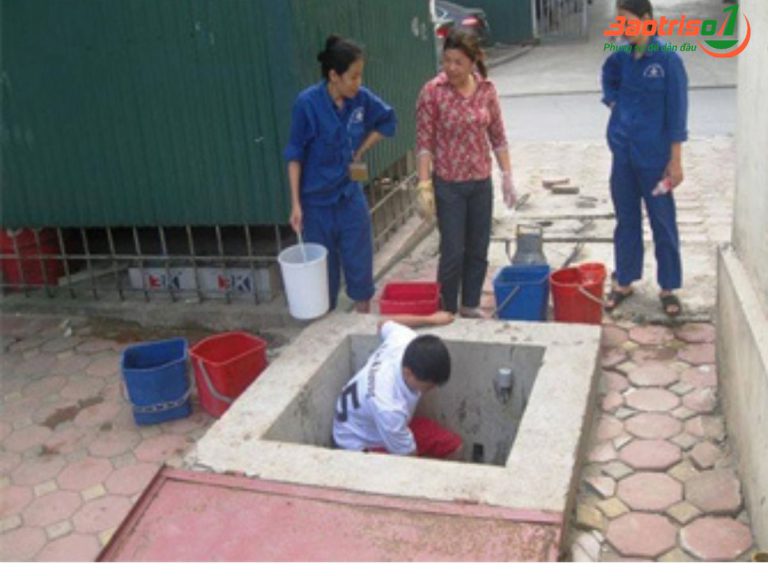 thau rửa bể nước tại Tây Hồ thau rửa bể nước tại Tây Hồ