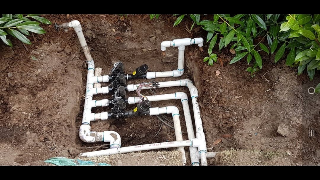 thi cong lap dat he thong tuoi cay