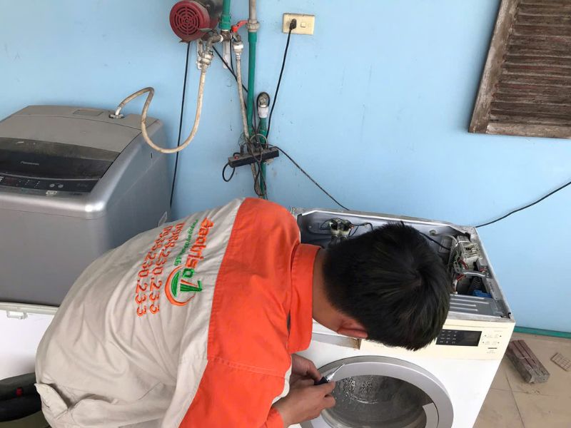 thợ sửa máy giặt thực tế tại Hapulico Complex