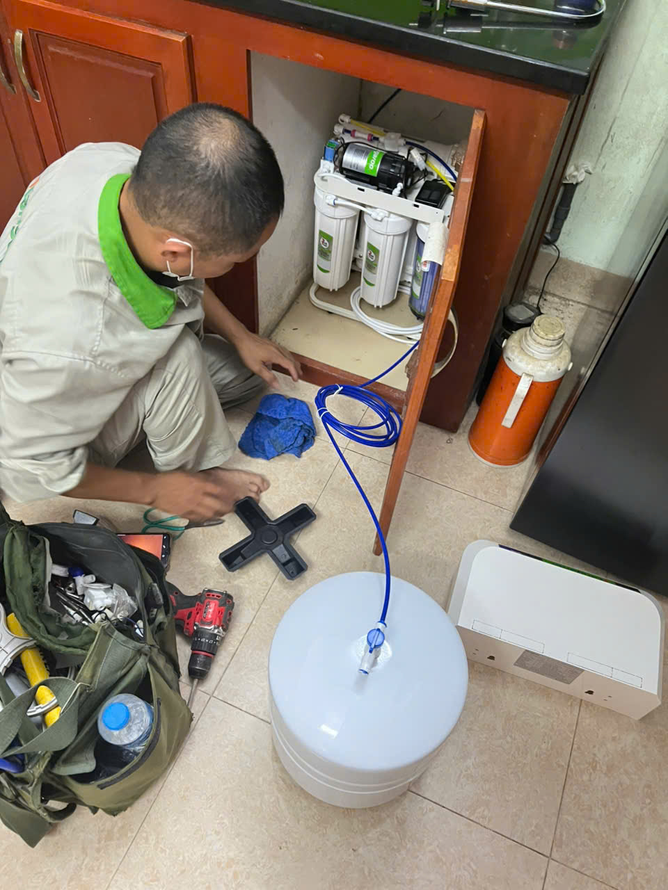 Quy trình sửa máy lọc nước Ro tại nhà nhanh chóng